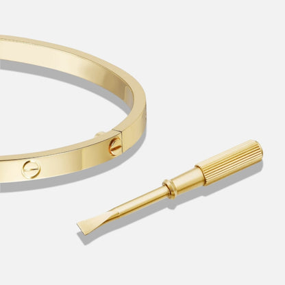 Classic Love Bracelet